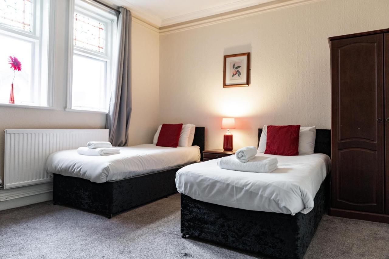 The Royal Hotel Crewe, A Brilliant Collection, Powered By Oyo Εξωτερικό φωτογραφία
